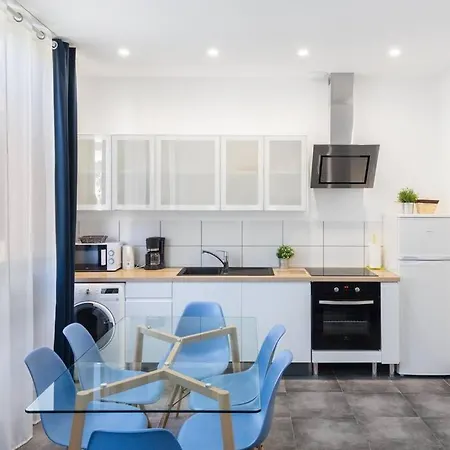 Ephemoria - Familial Proche Cathedrale Apartment